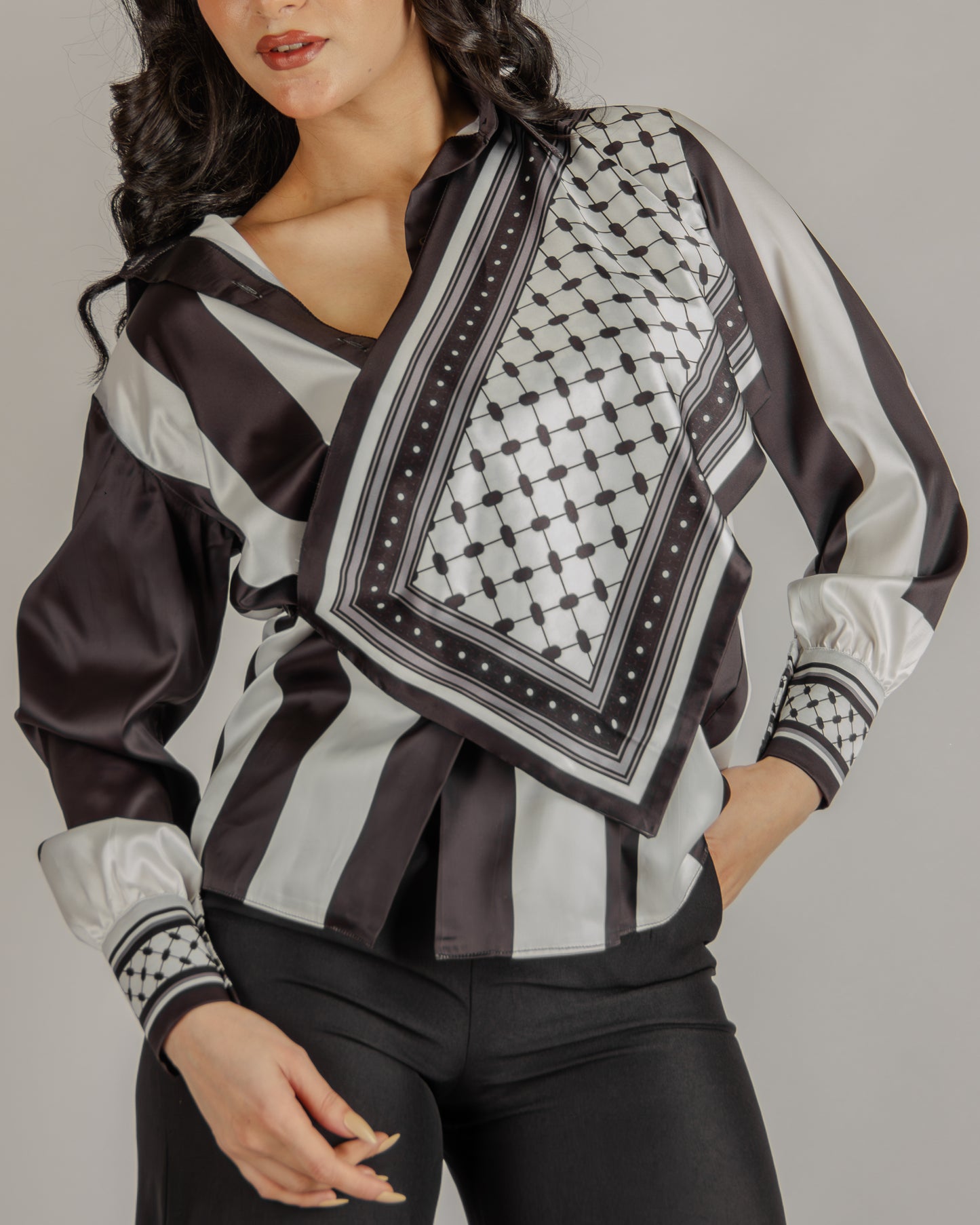 Sakhnin25 blouse