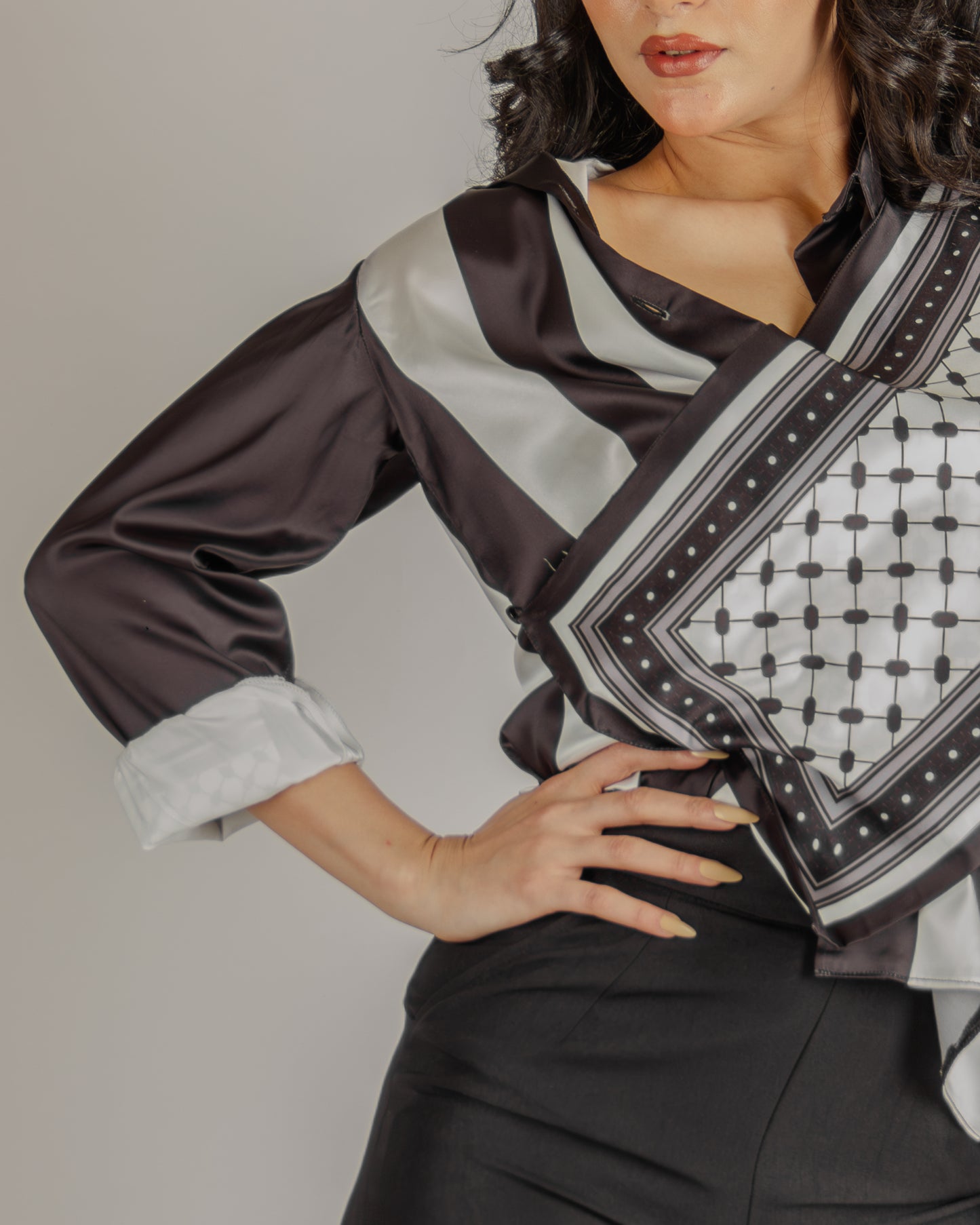 Sakhnin25 blouse