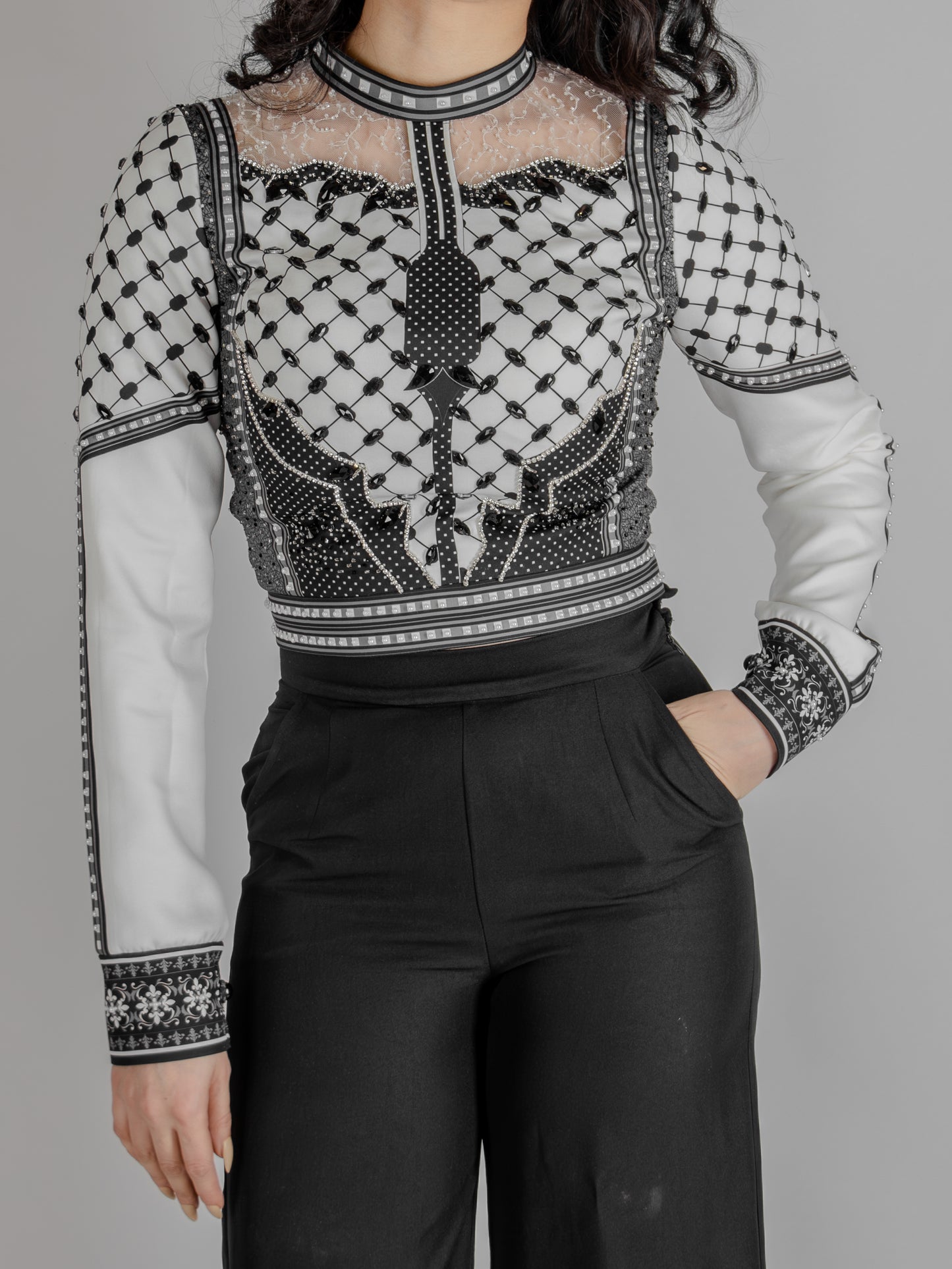 Khan-Younes25 blouse