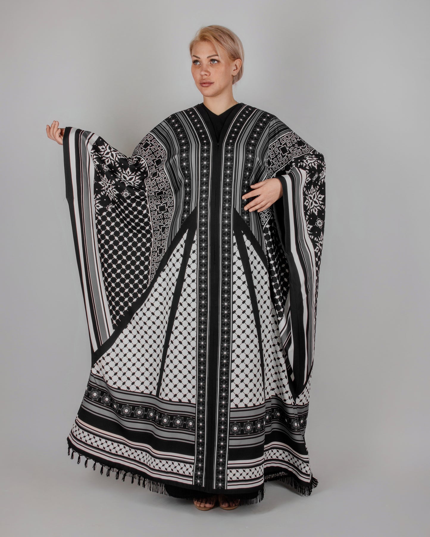 Toubas25 abaya